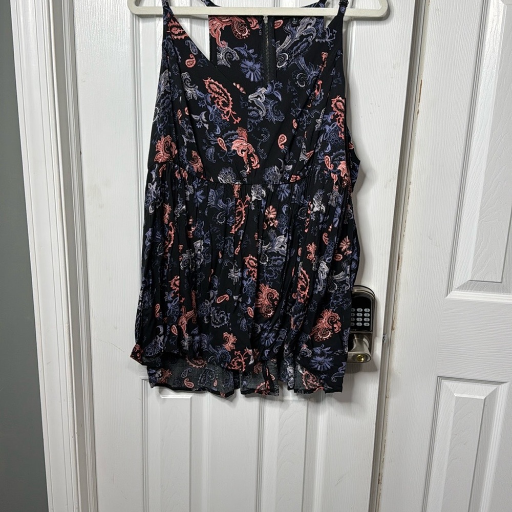 Torrid Black and Pink Floral Tank Top